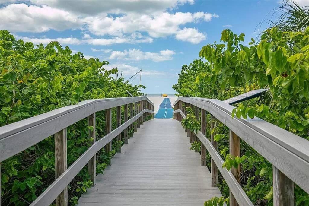 Treasure Island Beach Retreat St. Pete Beach Zewnętrze zdjęcie